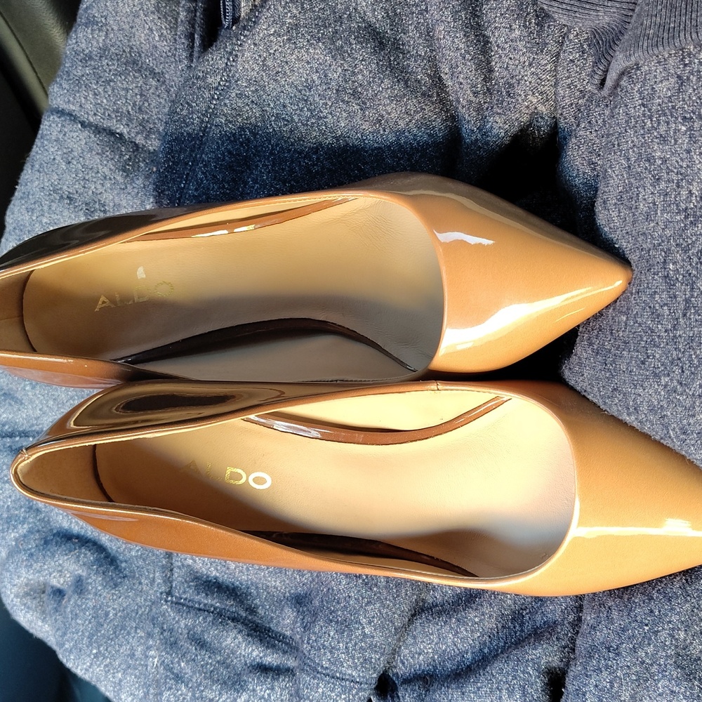 Aldo four in heals umbre nude-brown